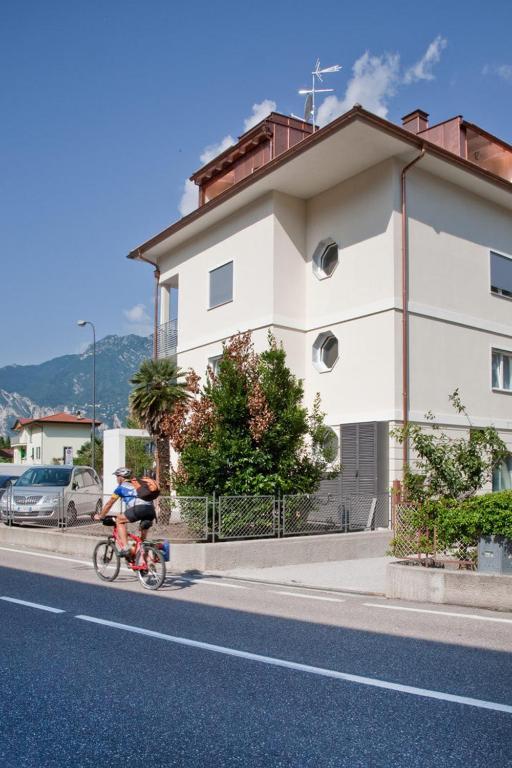 Appartement Casa Rosa Dei Venti à Torbole Sul Garda Extérieur photo